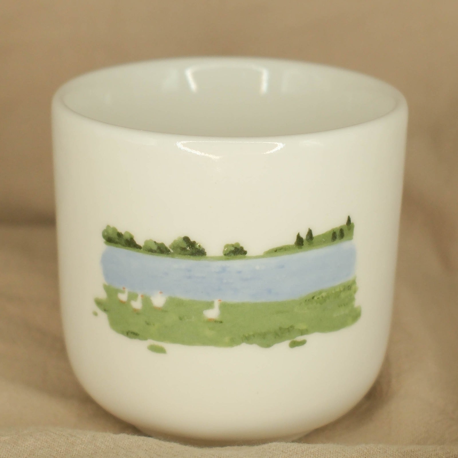 Following with Joy, Drifting with Curiosity