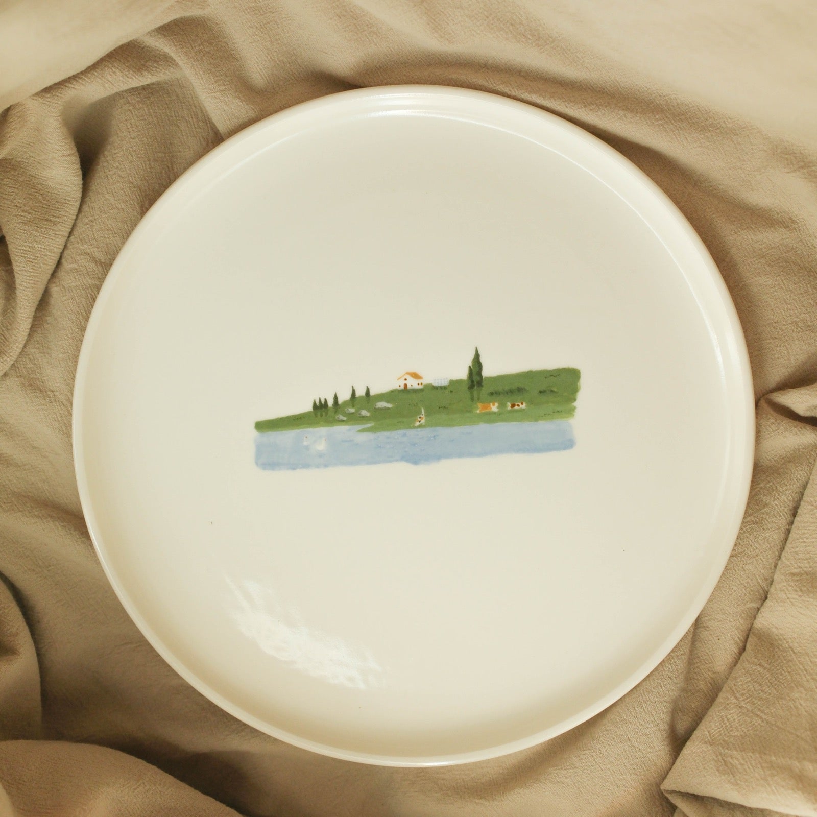 The Cat Who Woke to Ripples and Rufflings