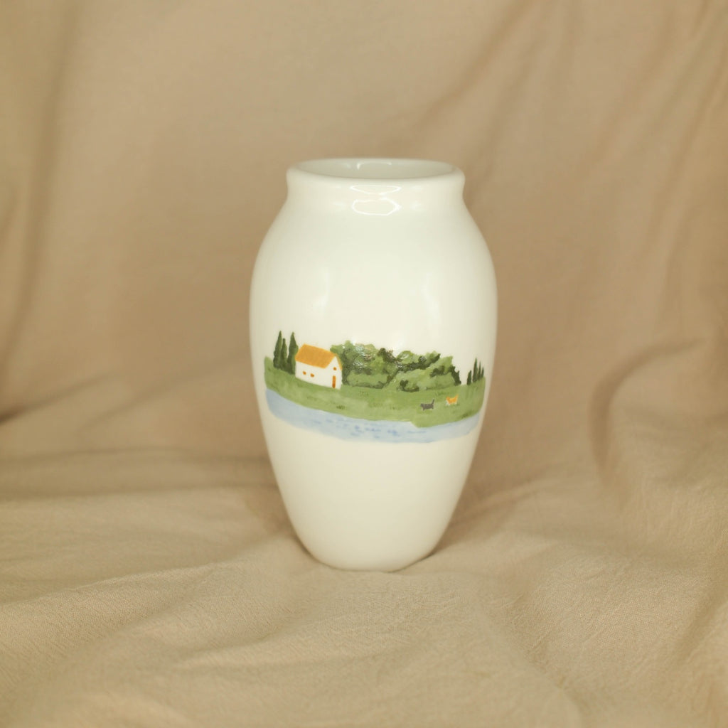 The Little House That Waited Quietly for Them